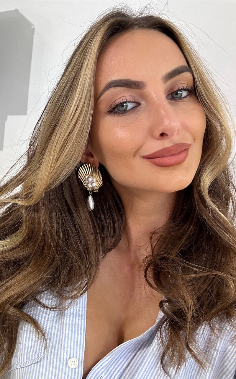 shell earrings  shell accessories  seashell earrigs  pearl drop earrings  EARRINGS  accessories