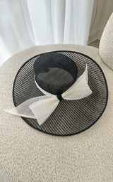 Caroline Black & White Bow Detail Hat