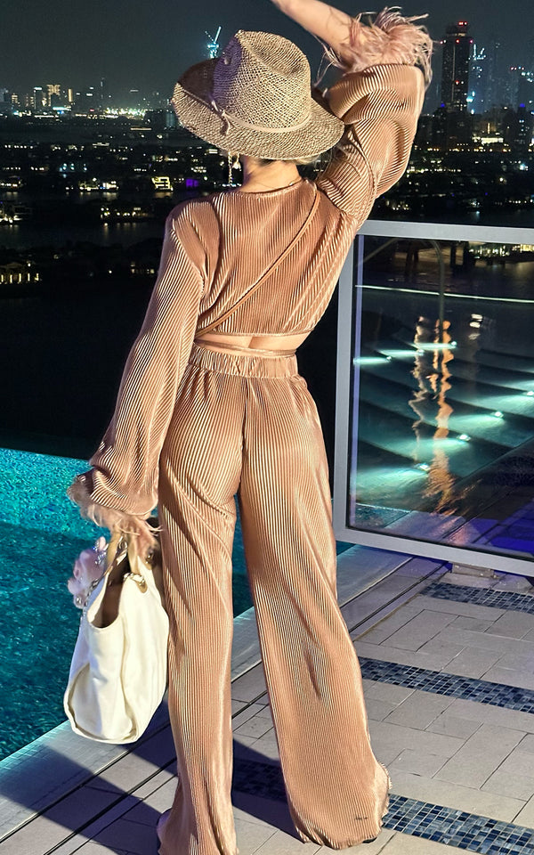 Shell Martini Bronze Brown  Feathers Trimmed  Pieces Loungewear Set