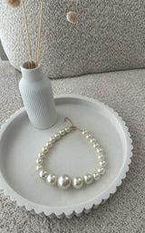 Chunky Imitation Pearl Necklace