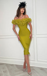 Soft Power Heiress Olive Ruffle Design Off-the-shoulder Figure Enhancing Midi Dress