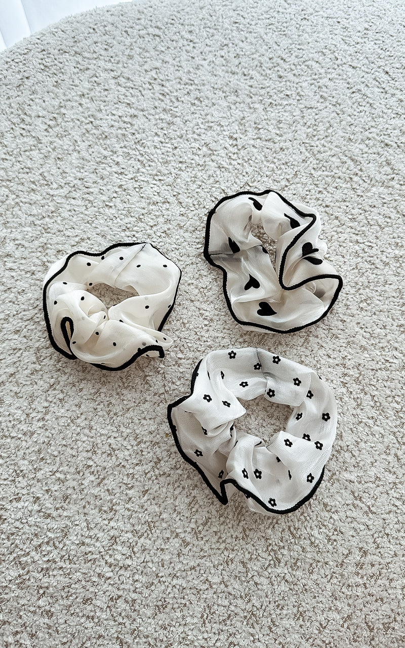 Minimalist Print Satin Scrunchie Set