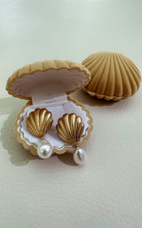 EARRINGS  accessories  shell earrings  shell accessories  seashell earrigs  pearl drop earrings