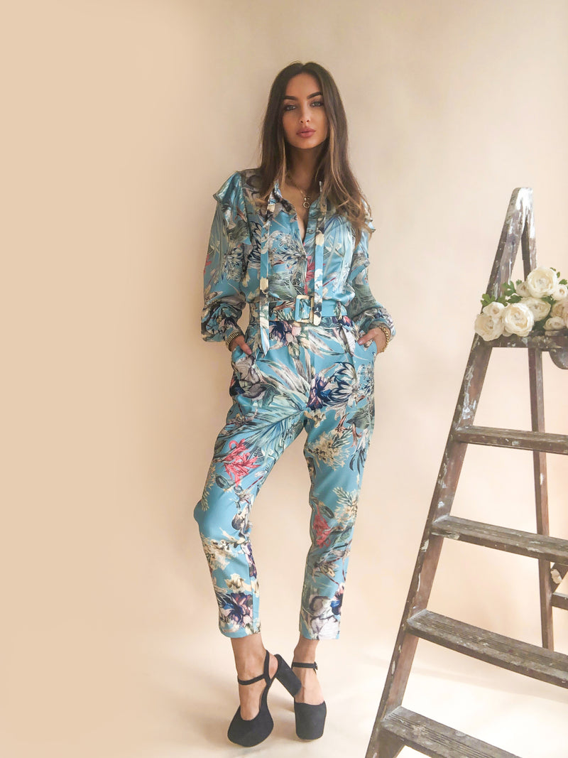 zara floral matching sets and co-ord trouser set  matching top and trousers set  spring summer matching sets and coordinates 2022  Floral Matchin set  matching sets for holidays  co-ord sets  NEW MATCHING SETS & COORDINATES  NEW ARRIVAL  NEW IN  NEW ARRIVALS
