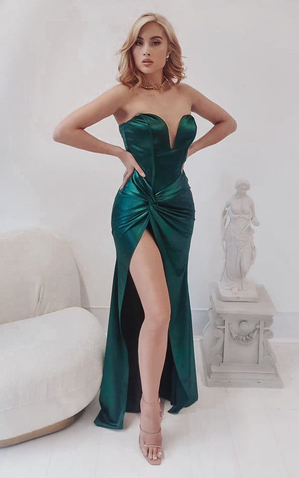 prom dresses  prom dress  PARTY OUTFIT  party dresses  NEW IN  NEW DRESSES  NEW ARRIVALS  graduation dresses  GRADUATION  glamorous party dresses  emerald green dresses  Emerald Dress  black tie outfits  black tie event dresses uk  black tie dresses for wedding  black tie dresses  best party dresses online