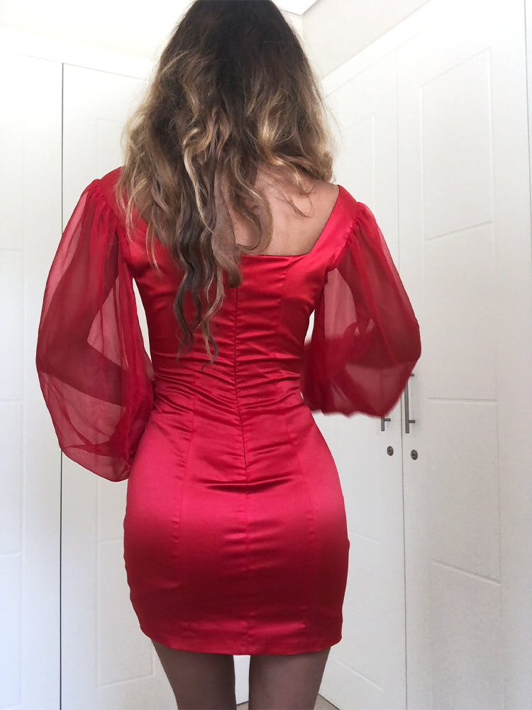  Bodycon Cocktail Dress, Summer Occasion Dress, Summer Cocktail Dress, celebrity dress uk, best summer cocktail dress, wedding guest dress, house of cb dress, cllub dress london, graduation dresses, wedding guest dresses uk, stunning wedding guest dresses, bodycon wedding guest dresses, satin wedding guest dress,10 best celebrity wedding guest dresses,  designer wedding guest dresses, wedding guest dresses with sleeves, going out summer dresses uk, date night dresses uk, summer dinner dresses, summer event 